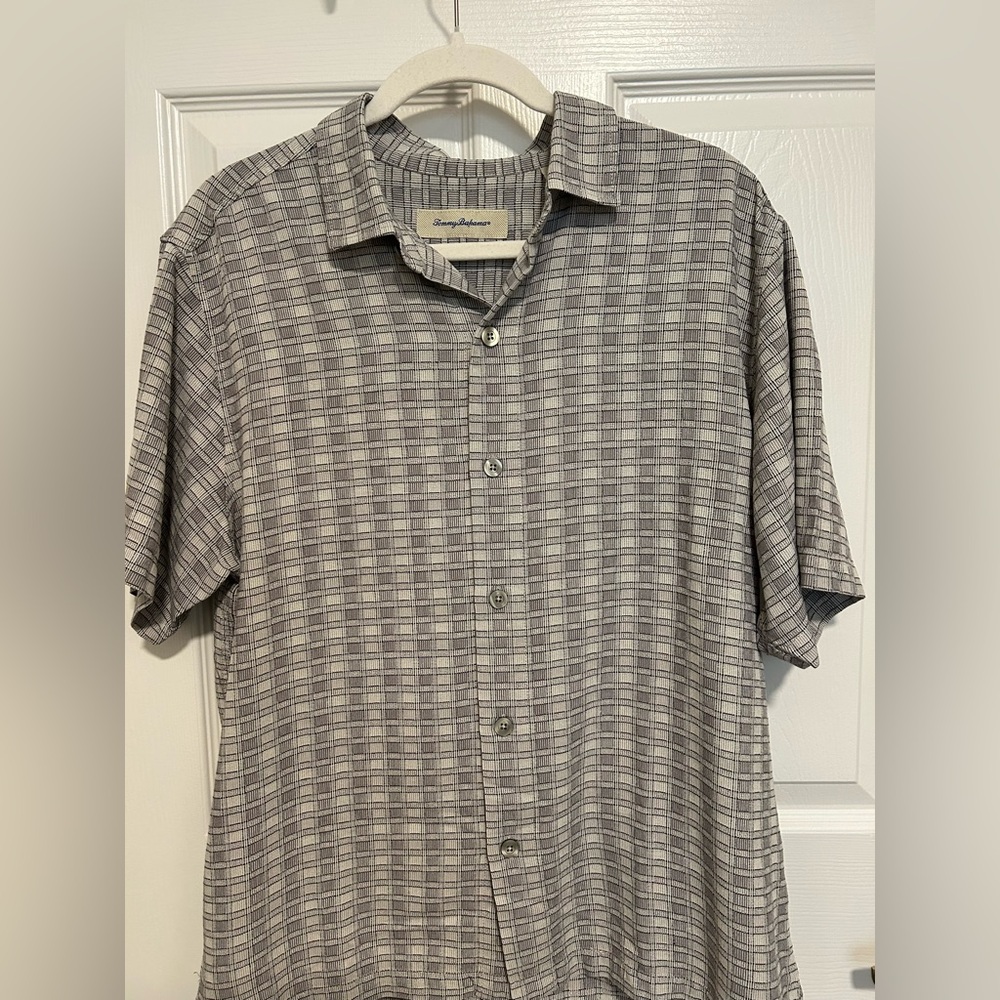 Tommy Bahama Men’s Short Sleeve Button-Up!